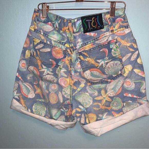 Vintage Steel Denim High waisted Shorts - Picture 4 of 5